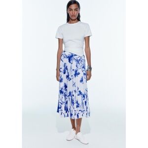 Zara floral print pleated skirt